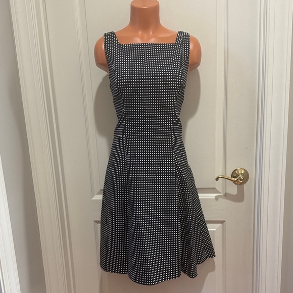 Ralph Lauren Dresses & Skirts - RALPH LAUREN Fit & Flare Dress Navy Ivory Polka Dot Size 10 $158 EUC KL